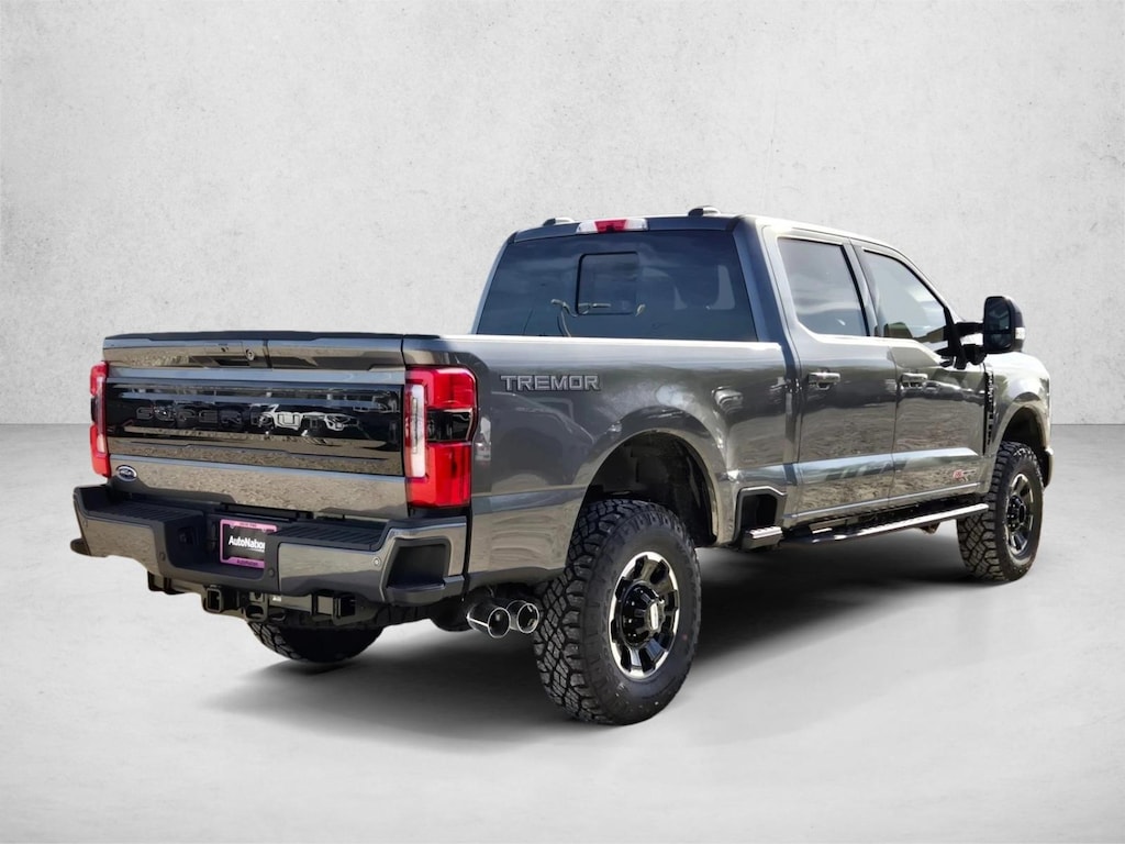 New 2026 Ford F-350 Platinum Truck Crew Cab