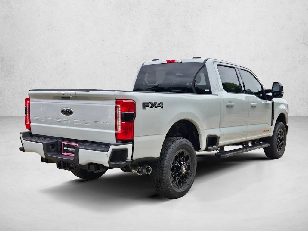 New 2026 Ford F-250 LARIAT Truck Crew Cab