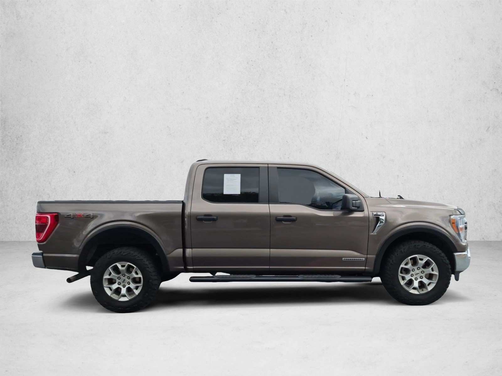 Used 2022 Ford F-150 XLT Truck SuperCrew Cab