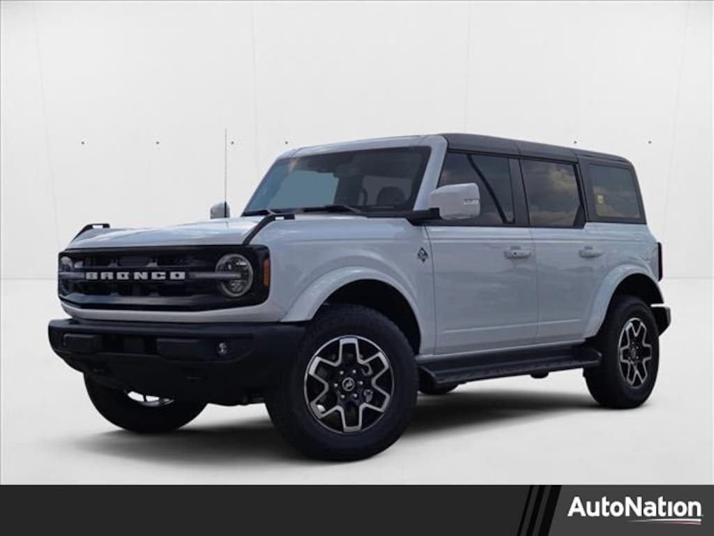 New 2025 Ford Bronco Outer Banks SUV