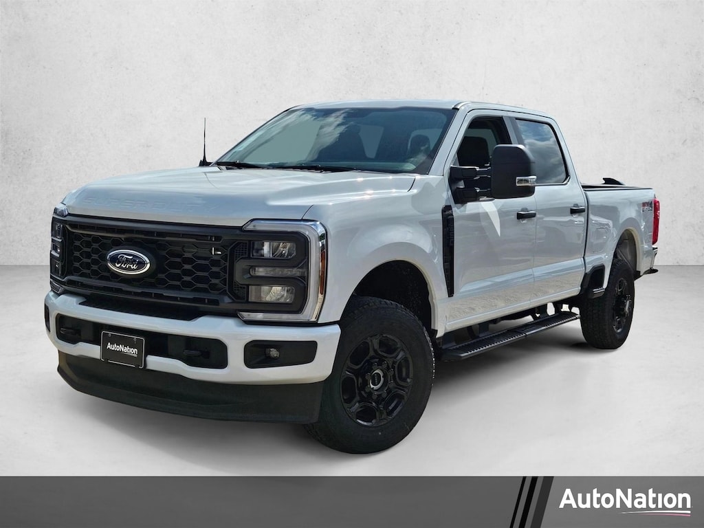 New 2026 Ford F-250 XL Truck Crew Cab