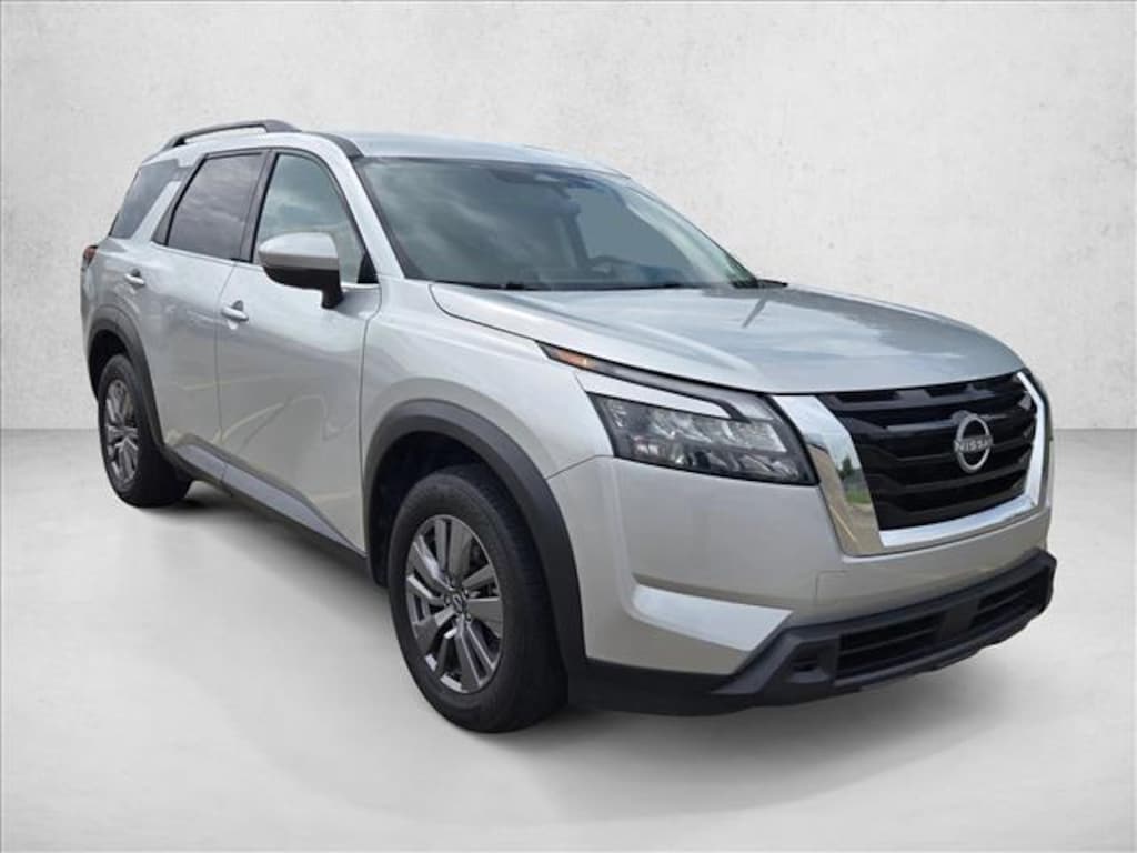Used 2025 Nissan Pathfinder SV SUV