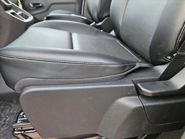 2025 Ford Transit photo 3