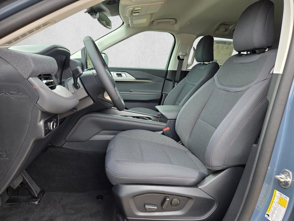 New 2026 Ford Explorer Active w/200A Pkg SUV