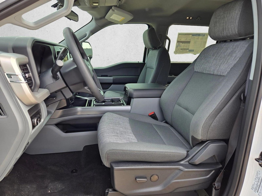 New 2026 Ford F-250 XLT Truck Crew Cab