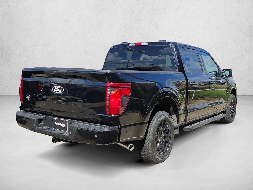 New 2026 Ford F-150 XLT Truck SuperCrew Cab