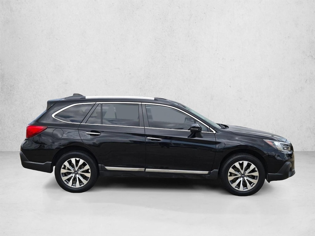 Used 2019 Subaru Outback Touring SUV