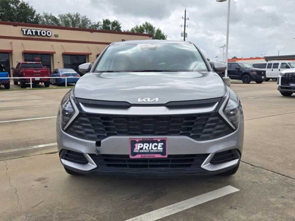 Used 2024 Kia Sportage LX SUV