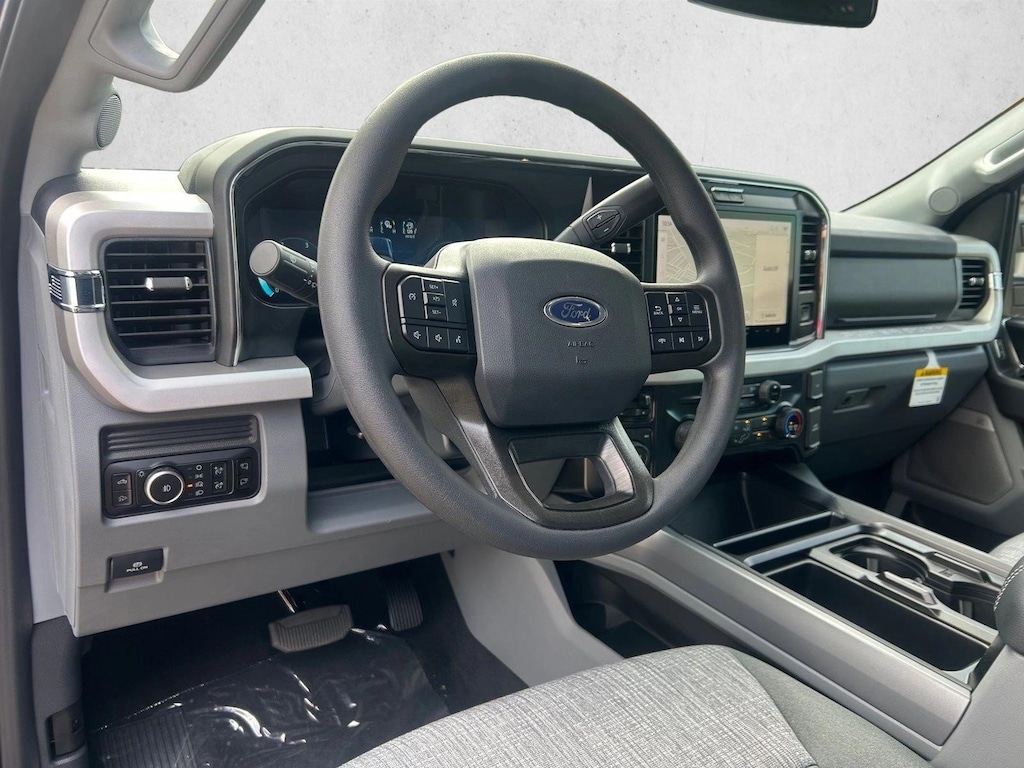 New 2026 Ford F-250 XLT Truck Crew Cab