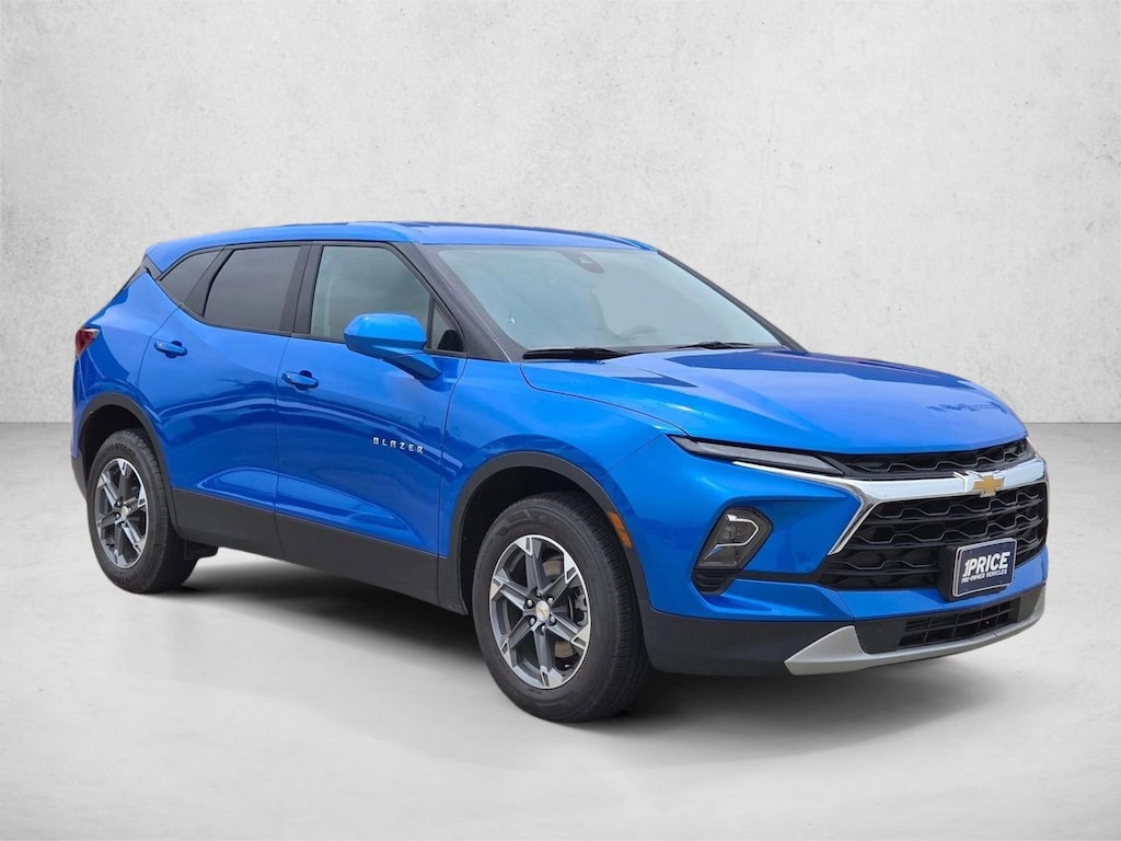 Used 2025 Chevrolet Blazer LT SUV