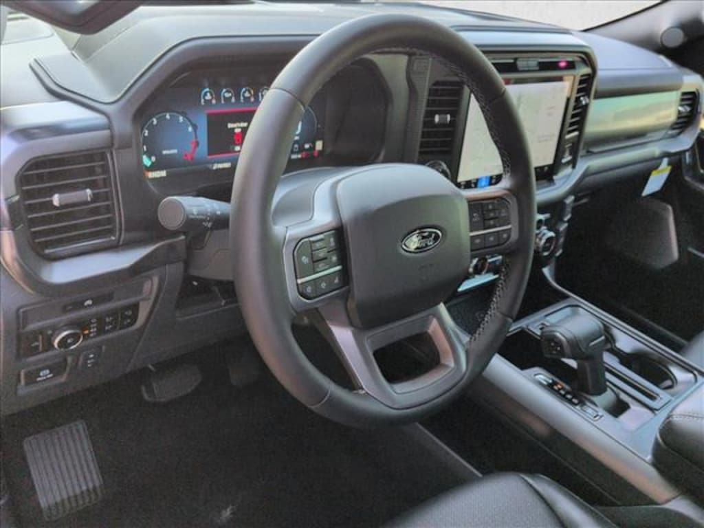 New 2025 Ford F-150 LARIAT Truck SuperCrew Cab