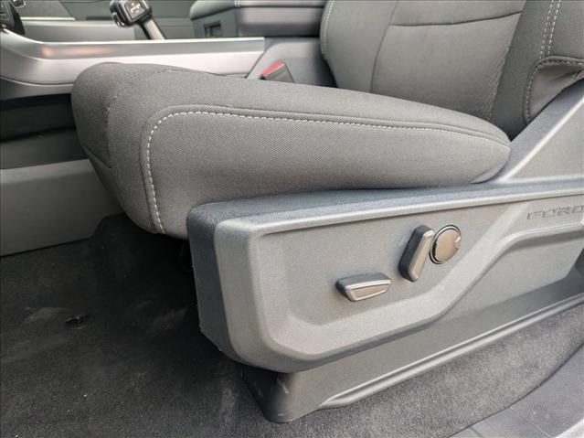 2025 Ford F-150 XLT photo 4