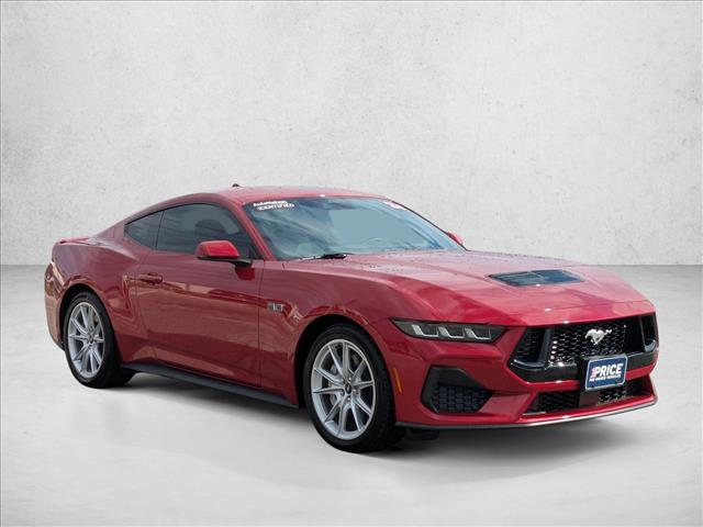 2024 Ford Mustang GT Premium photo 3