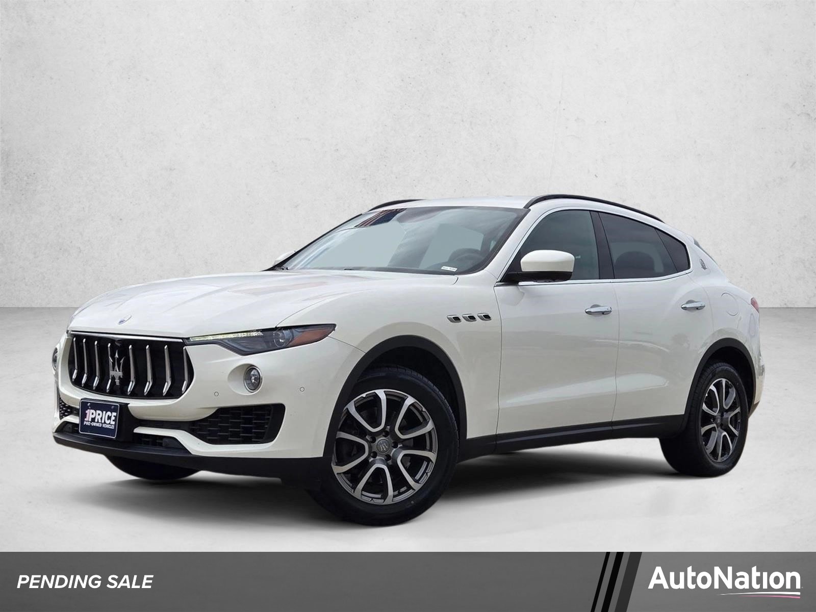 2018 Maserati Levante Levante's photo