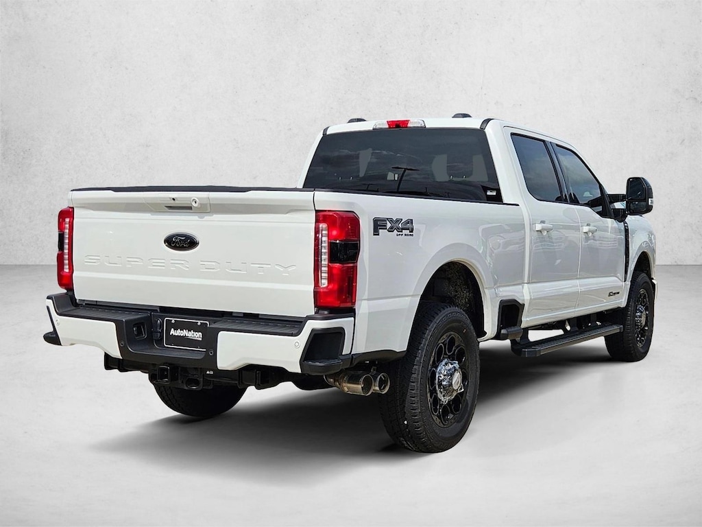 New 2026 Ford F-250 LARIAT Truck Crew Cab