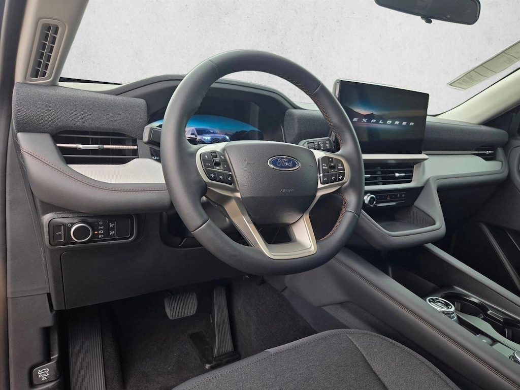 New 2026 Ford Explorer Active w/200A Pkg SUV