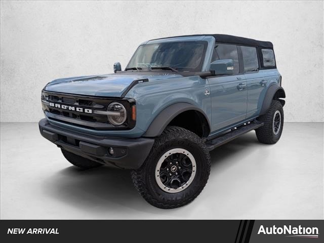 2023 Ford Bronco Outer Banks's photo