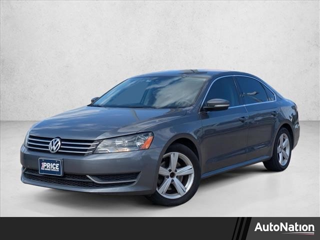 2014 Volkswagen Passat SE