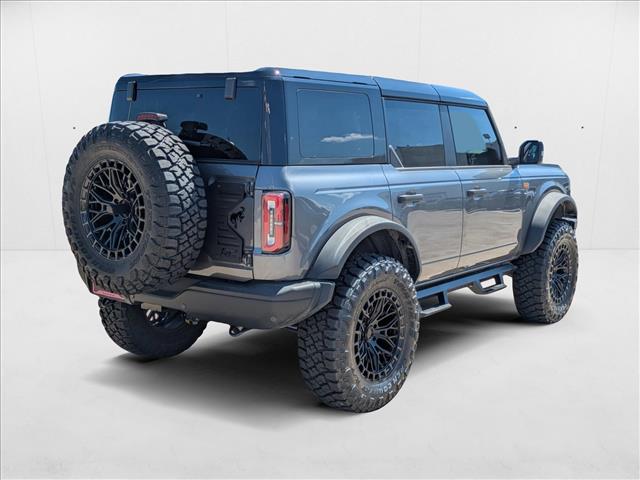 2025 Ford Bronco Badlands photo 2
