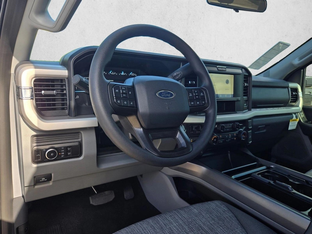 New 2026 Ford F-250 XLT Truck Crew Cab