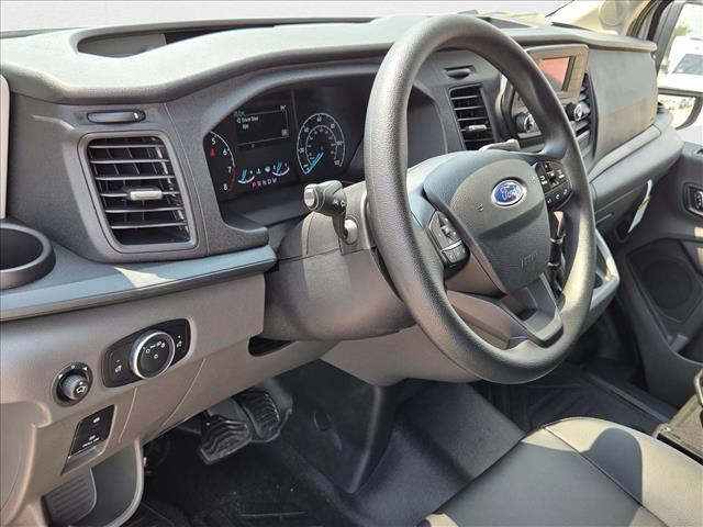 2025 Ford Transit photo 3