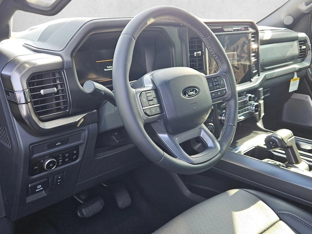 New 2026 Ford F-150 LARIAT Truck SuperCrew Cab