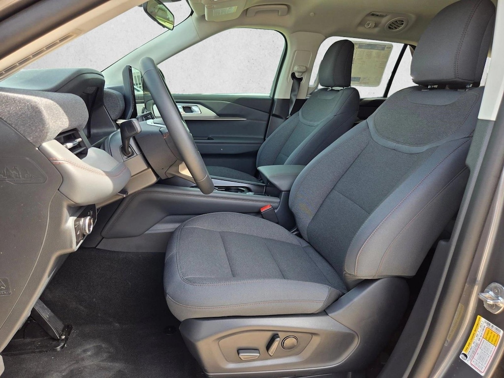 New 2026 Ford Explorer Active w/200A Pkg SUV