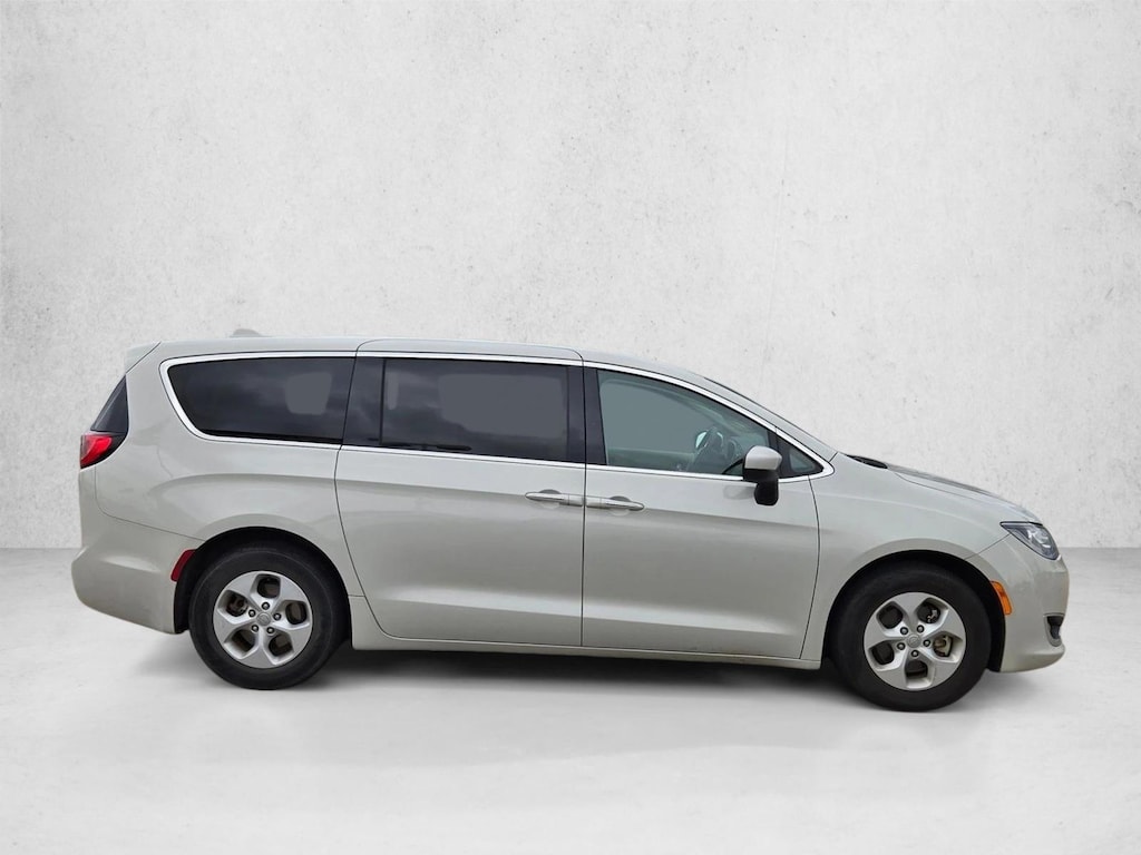 Used 2017 Chrysler Pacifica Touring Plus Van