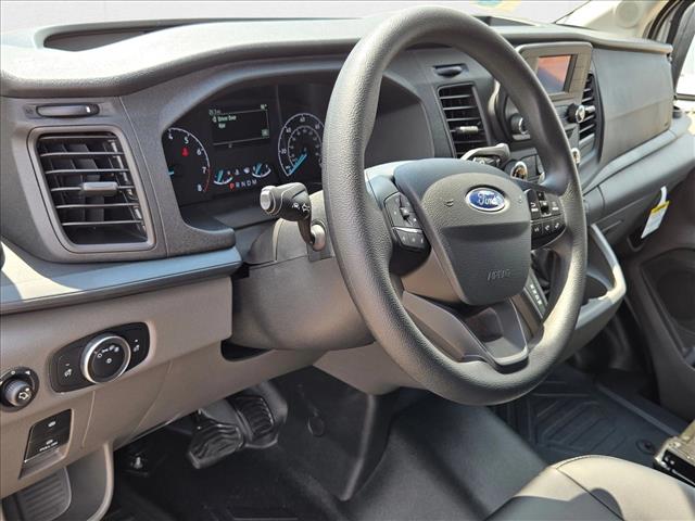 2025 Ford Transit photo 2