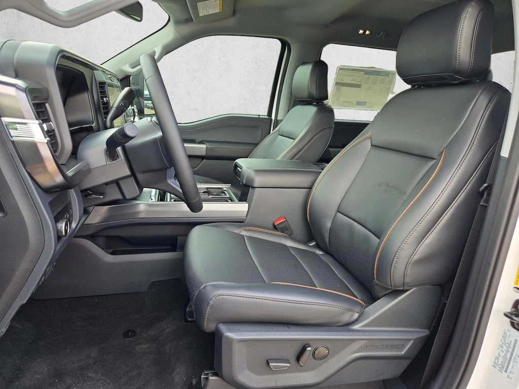 New 2026 Ford F-250 LARIAT Truck Crew Cab