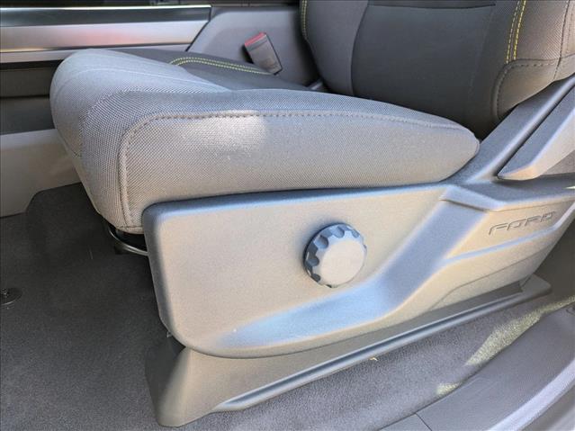 2025 Ford F-150 STX photo 4