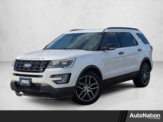 2017 Ford Explorer Sport's photo
