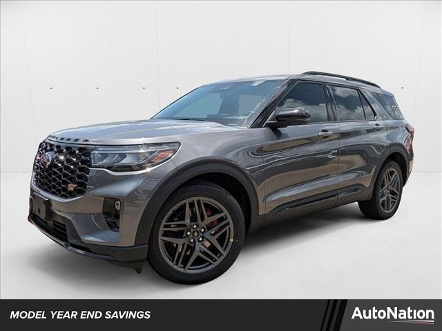 2025 Ford Explorer ST's photo