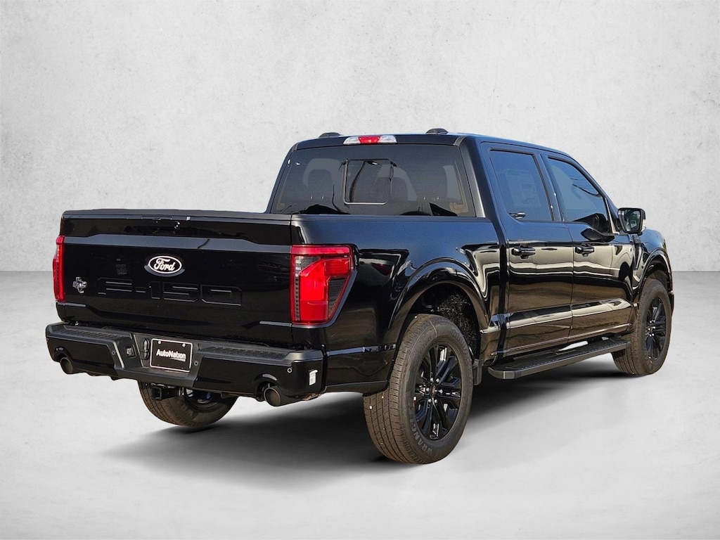 New 2026 Ford F-150 XLT Truck SuperCrew Cab