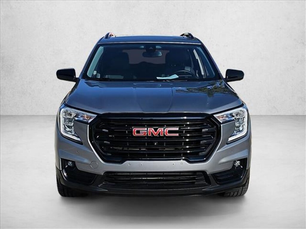 Used 2023 GMC Terrain SLT SUV