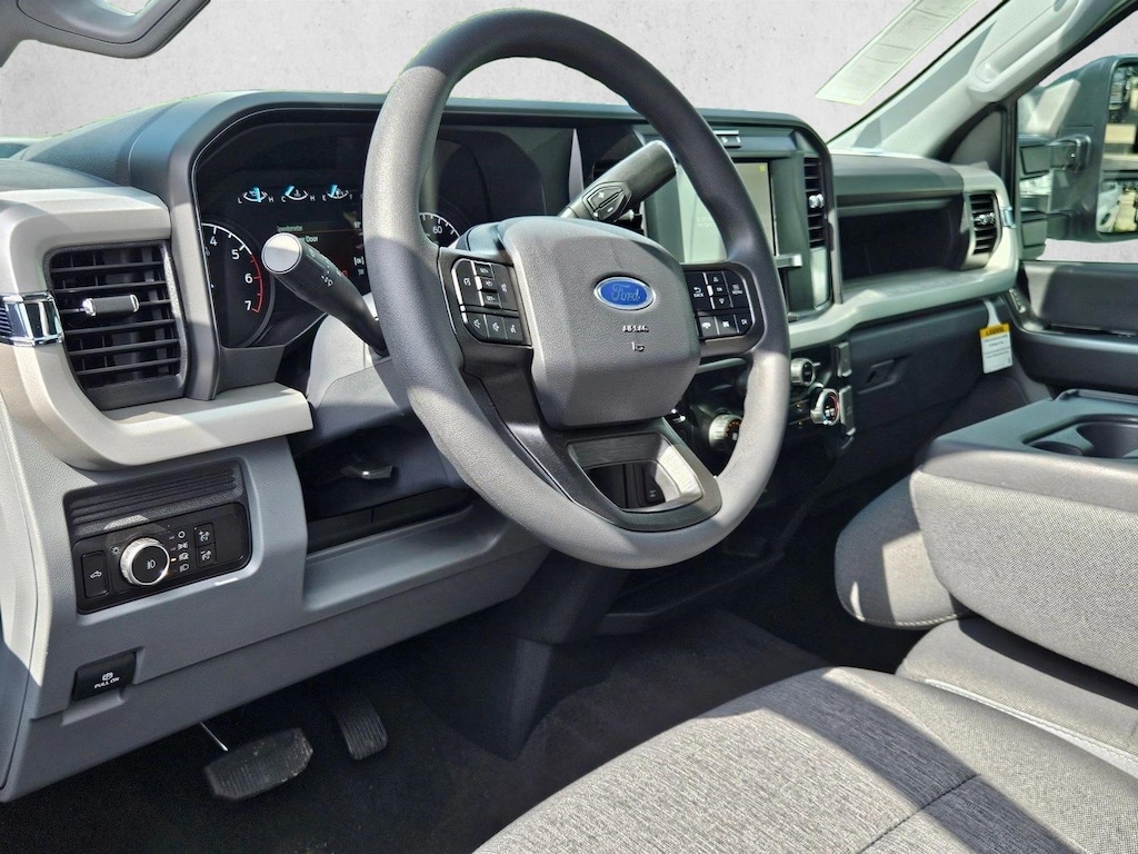 New 2026 Ford F-250 XL Truck Crew Cab