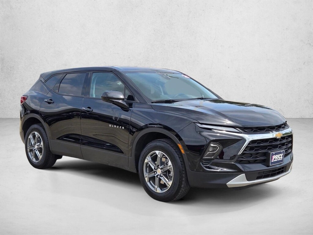 Used 2025 Chevrolet Blazer LT SUV