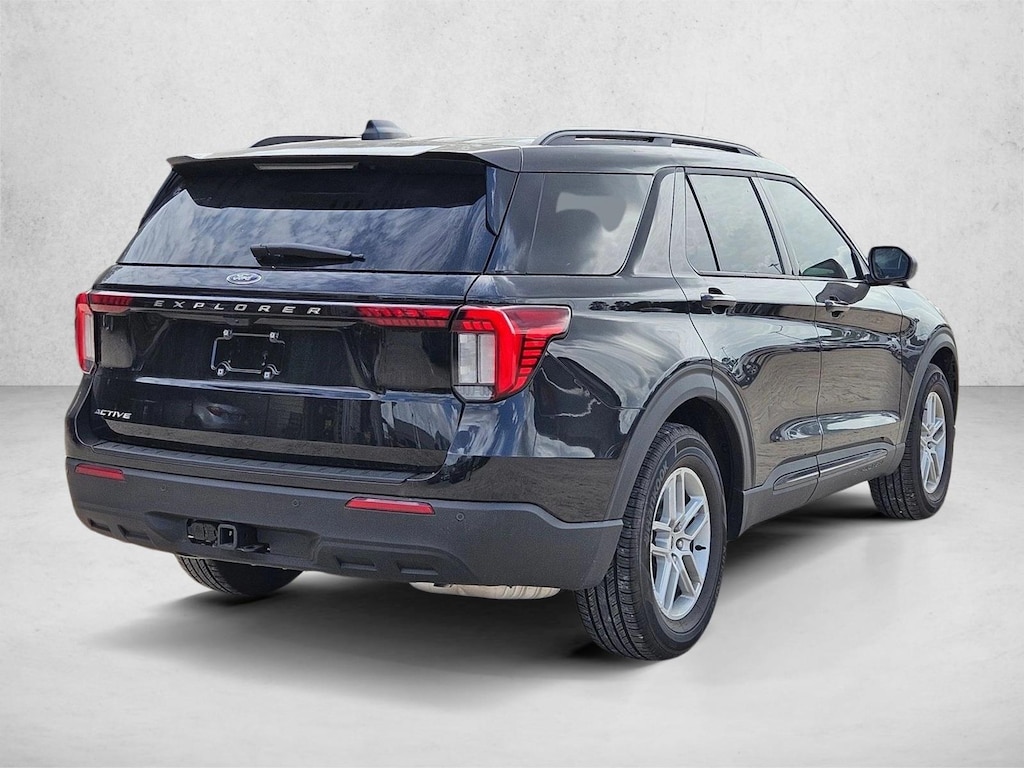 New 2026 Ford Explorer Active w/200A Pkg SUV