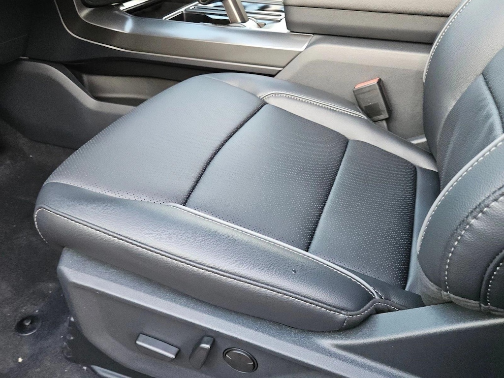 New 2026 Ford F-150 LARIAT Truck SuperCrew Cab