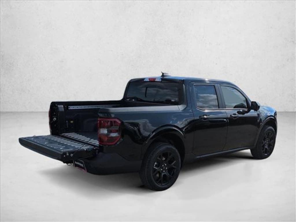 New 2026 Ford Maverick LARIAT Truck SuperCrew