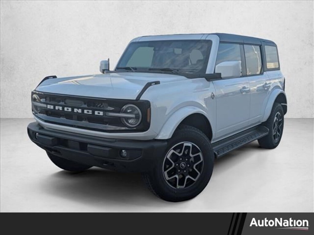 New 2025 Ford Bronco Outer Banks SUV