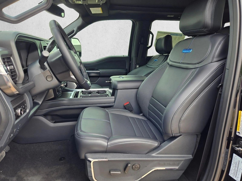 New 2026 Ford F-350 Platinum Truck Crew Cab