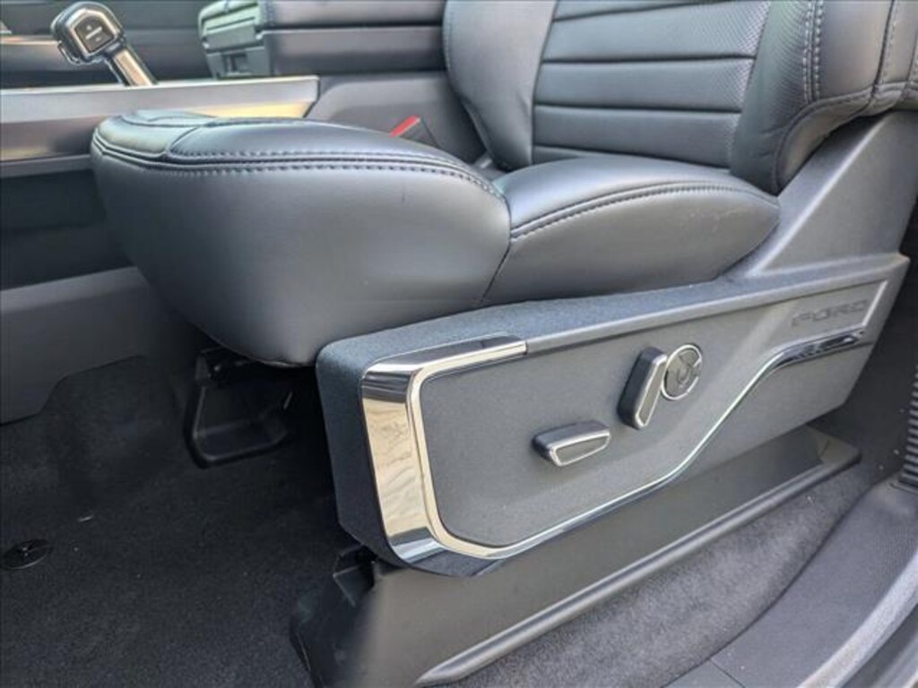 New 2025 Ford F-150 Platinum Truck SuperCrew Cab