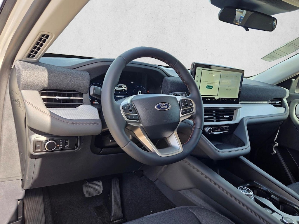 New 2026 Ford Explorer Active w/200A Pkg SUV
