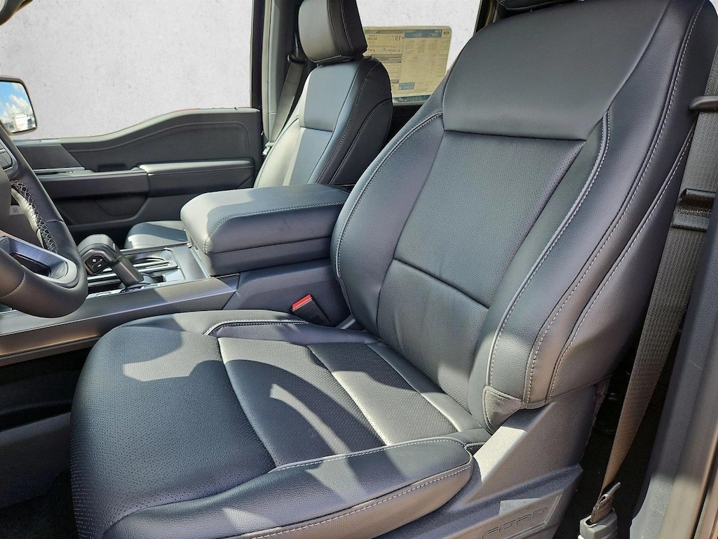 New 2026 Ford F-150 LARIAT Truck SuperCrew Cab