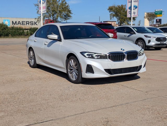 2023 Bmw 330i Sedan photo 3