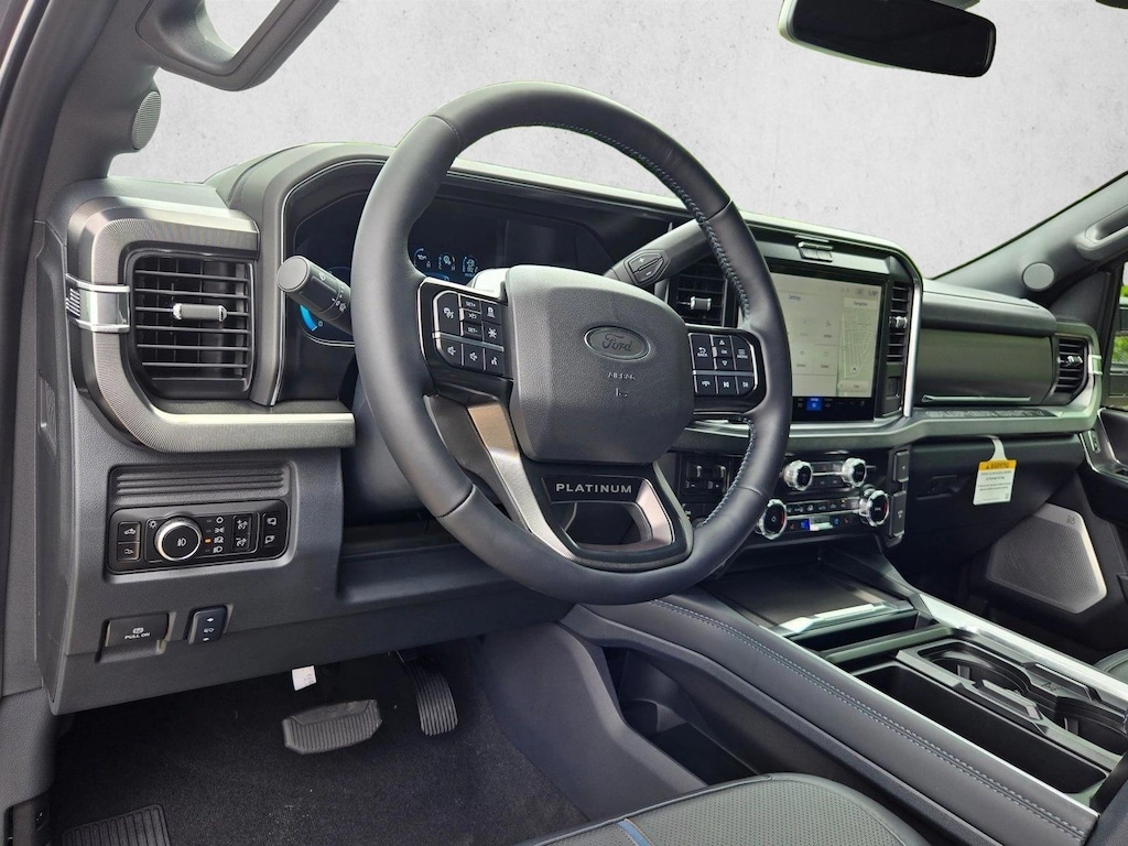 New 2026 Ford F-350 Platinum Truck Crew Cab