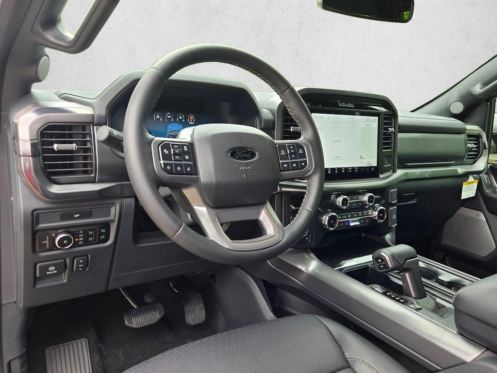 New 2026 Ford F-150 LARIAT Truck SuperCrew Cab