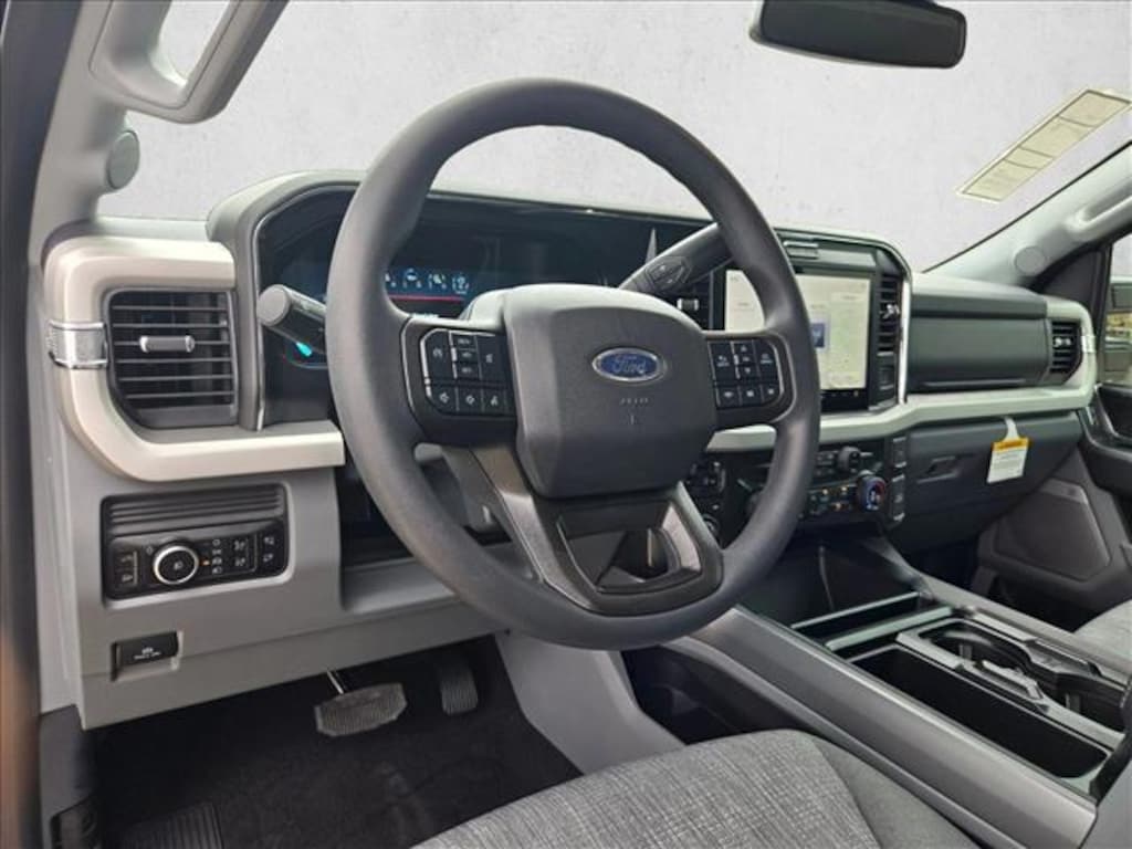 New 2026 Ford F-250 XLT Truck Crew Cab