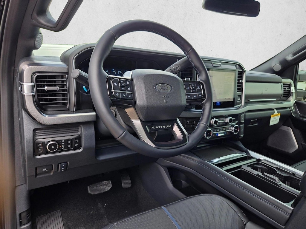 New 2026 Ford F-350 Platinum Truck Crew Cab